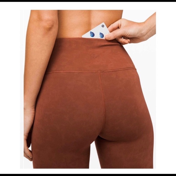 Lululemon leggings size 6 - Picture 2 of 3